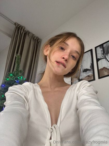 miawade OnlyFans picture