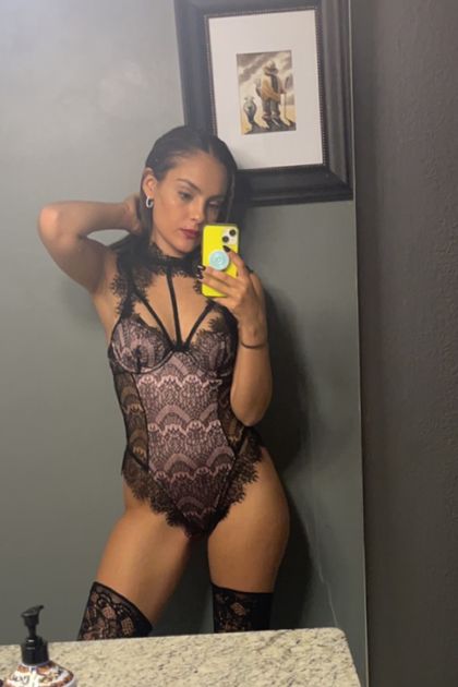 sarenaxo OnlyFans picture