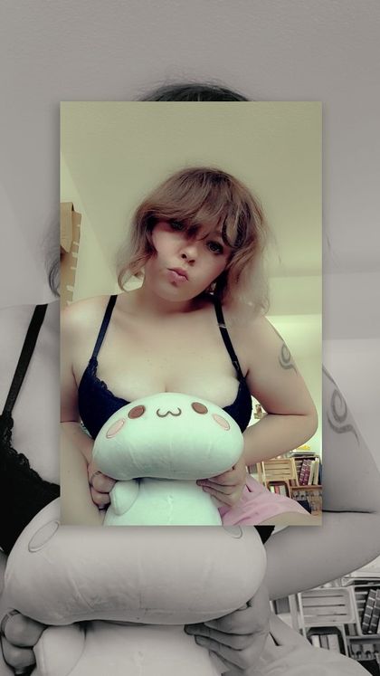 rinnydoll OnlyFans picture