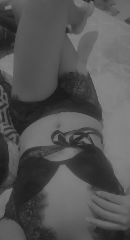 elafeliz OnlyFans picture