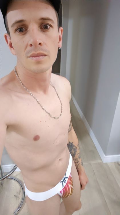 olyvergayfree OnlyFans picture