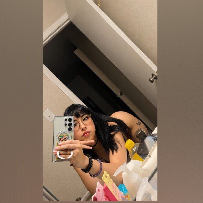 lucywolf OnlyFans profile picture