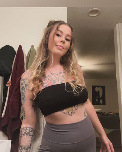 coronafoxx OnlyFans picture