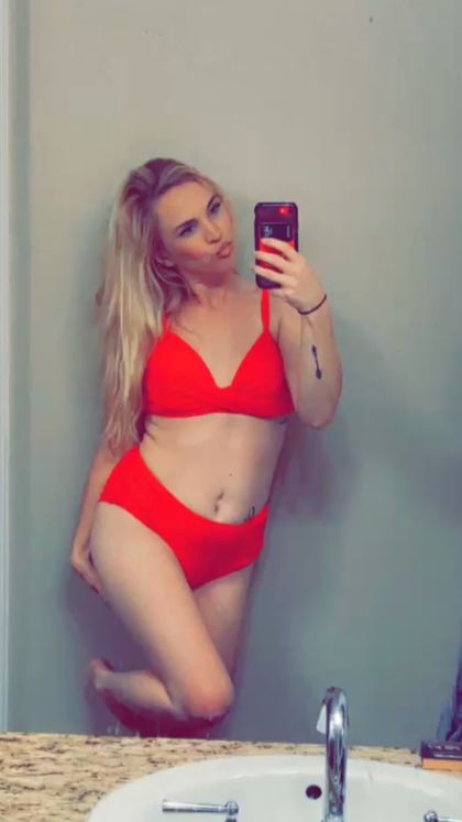luxly21 OnlyFans picture