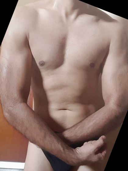 fiqbal OnlyFans picture