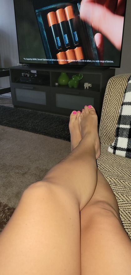 tinyfeet513 OnlyFans picture