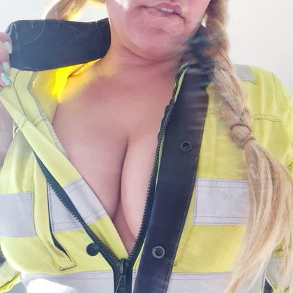 workwearbarbie OnlyFans picture