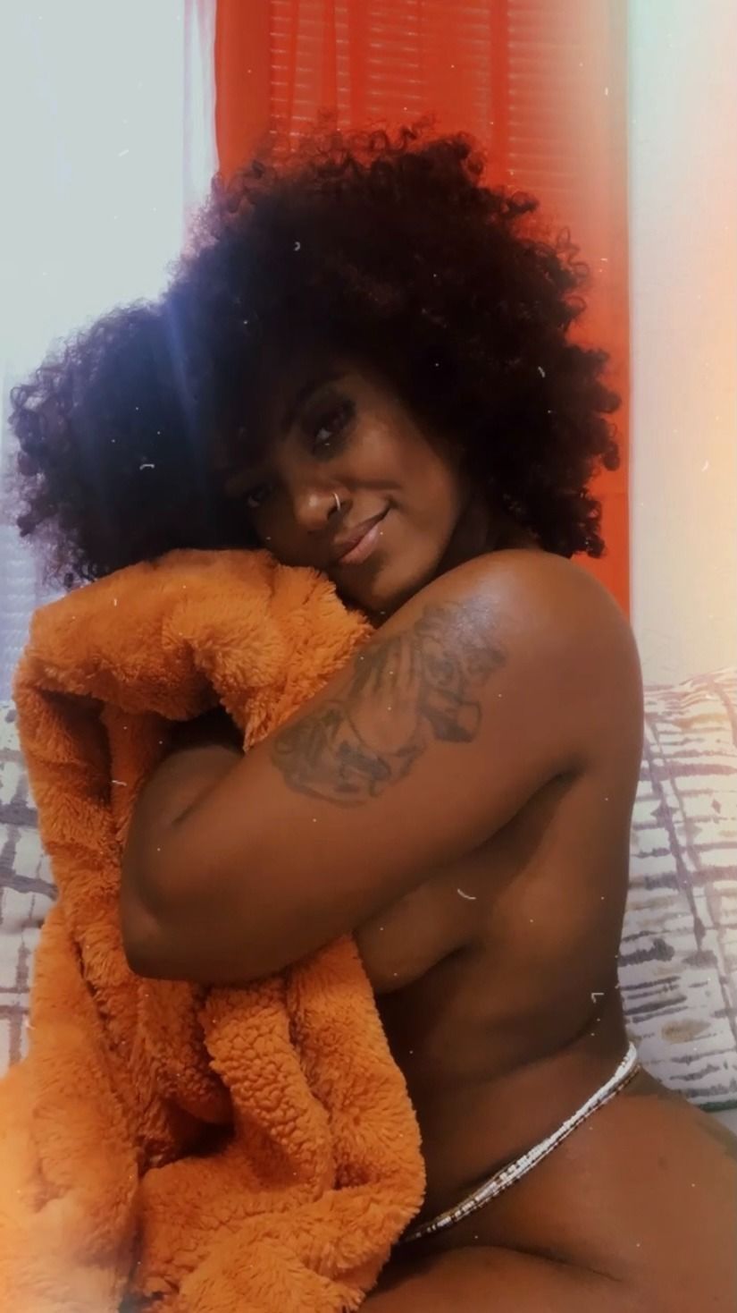 cosmicfreakquency OnlyFans profile picture