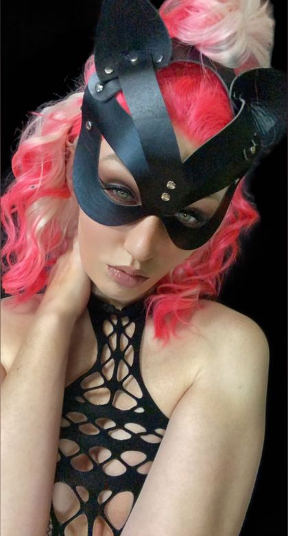 pwittykittykat OnlyFans picture