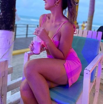 Aquela mina solta