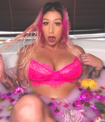 thislittylayna OnlyFans picture