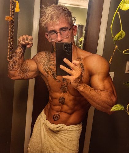 nikomonterey OnlyFans picture