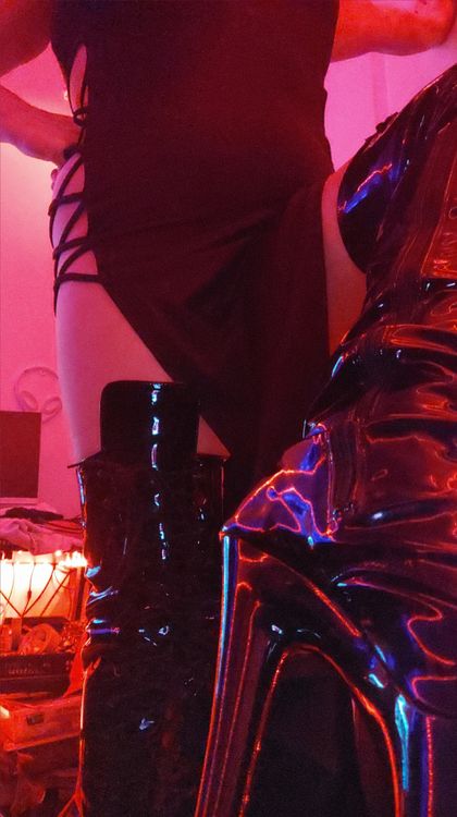 allywasted OnlyFans picture