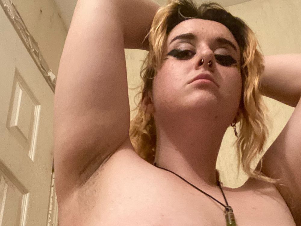 paleguts OnlyFans profile picture