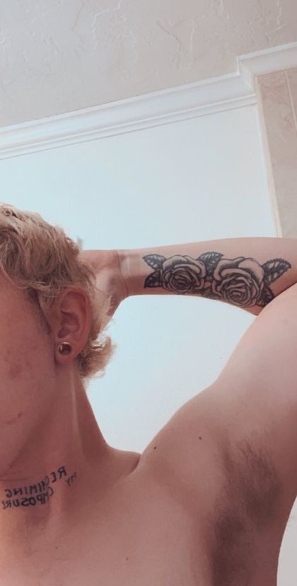 ezracharles OnlyFans picture