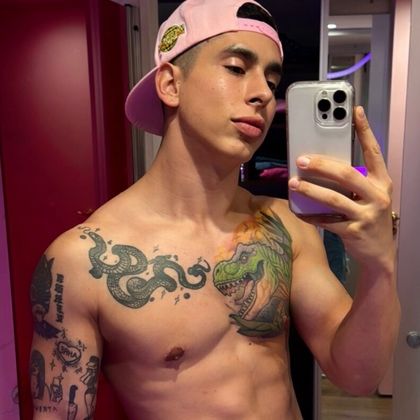 emivelax OnlyFans picture