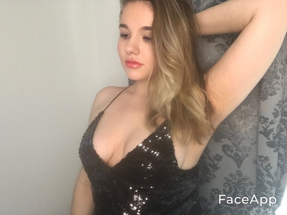 mikelalaurin OnlyFans profile picture