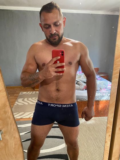 romanianmacho OnlyFans picture