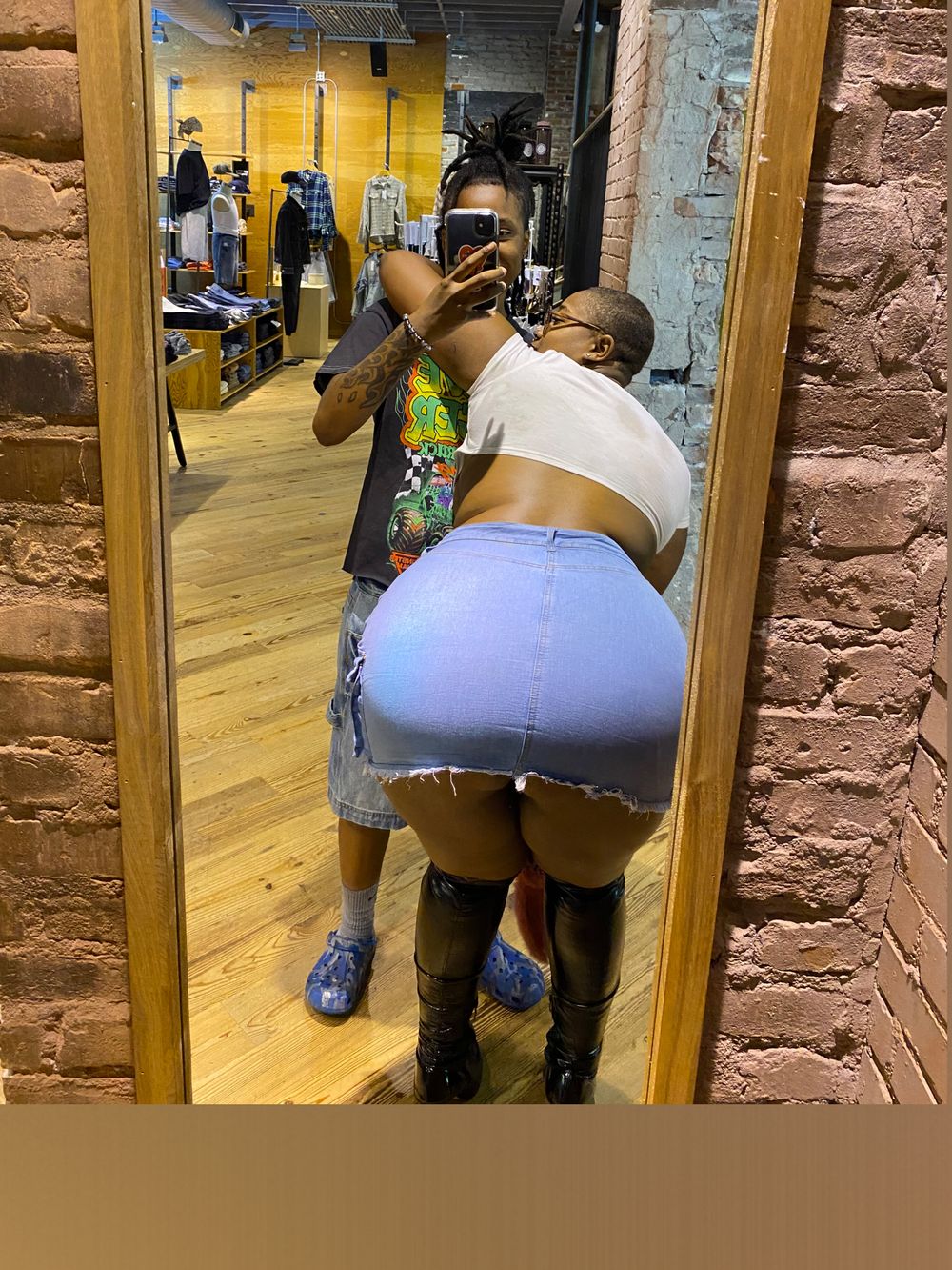 thesnakthatsmilesbak OnlyFans profile picture