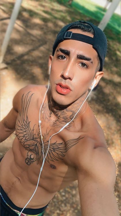 donovan.desmond.co OnlyFans picture
