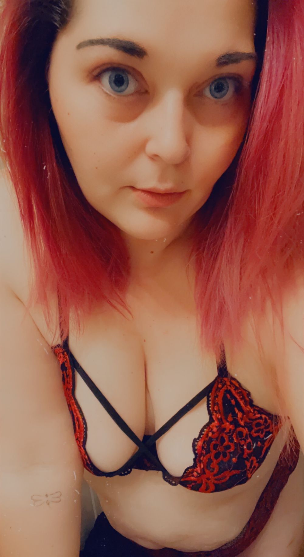 u196142213 OnlyFans profile picture