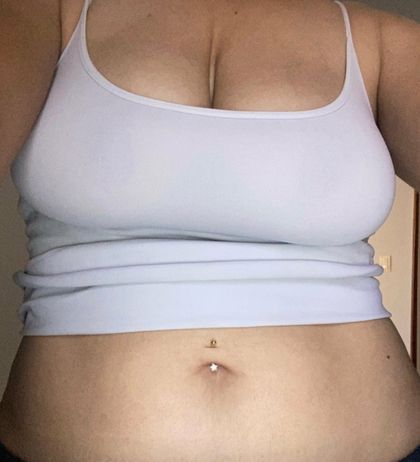 sweethoneyybeee OnlyFans picture