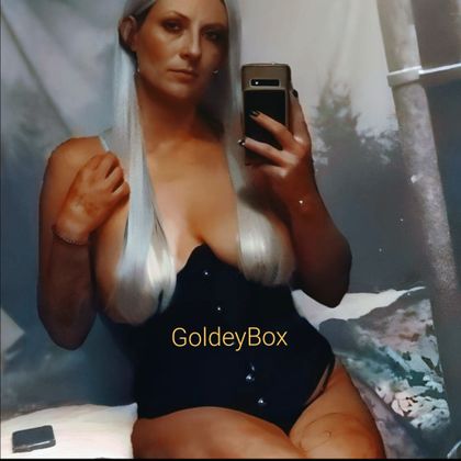 goldeybox OnlyFans picture