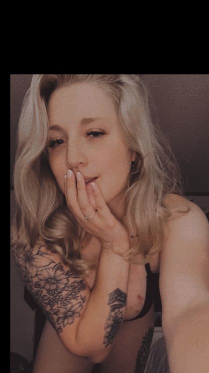 akyrareynn OnlyFans picture