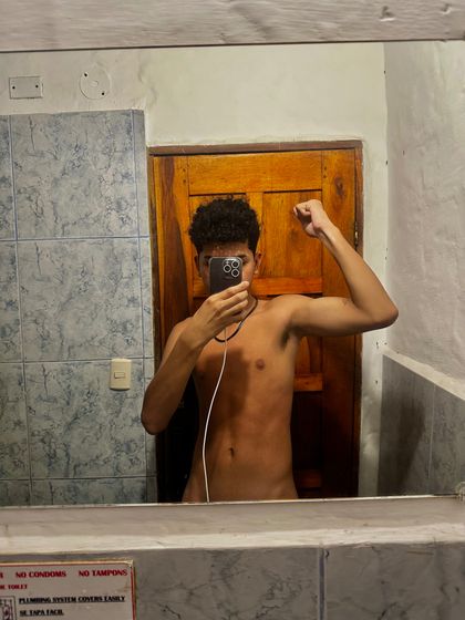 luisdhm01 OnlyFans picture