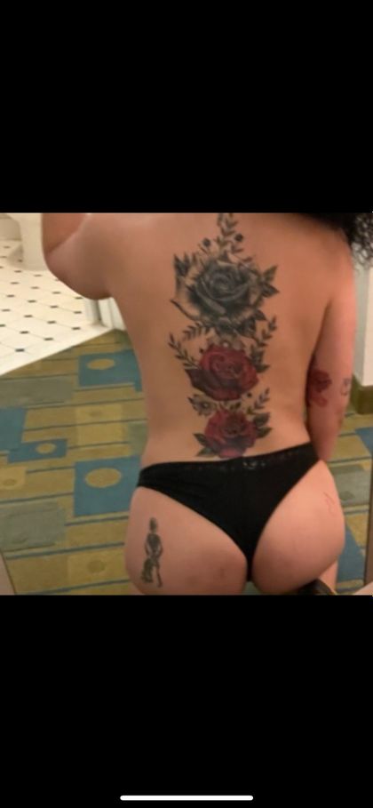 u117897946 OnlyFans picture