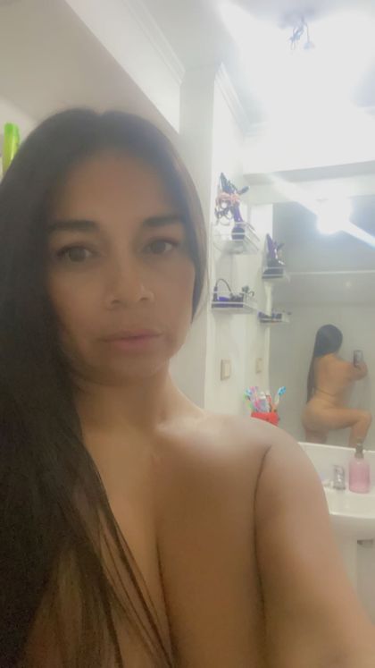 roserouzz OnlyFans picture