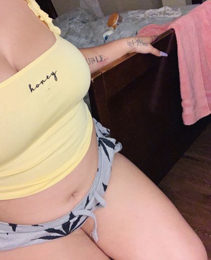 deelybebe OnlyFans picture