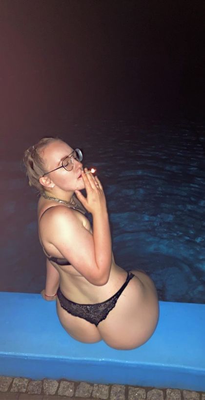 sophie.sfrth OnlyFans picture