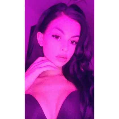 iamannguzman OnlyFans picture