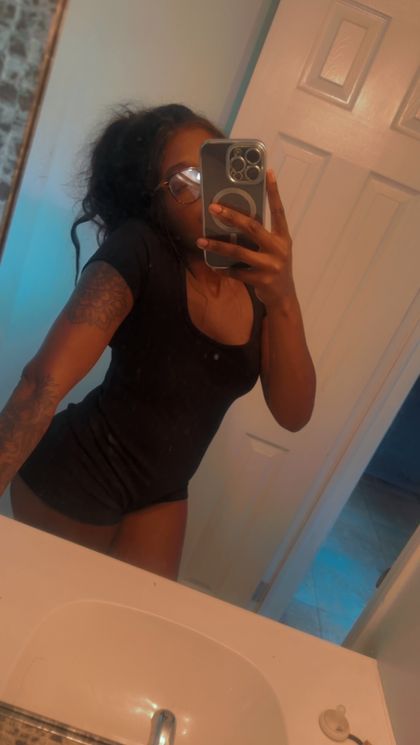 elchapodaughter OnlyFans picture