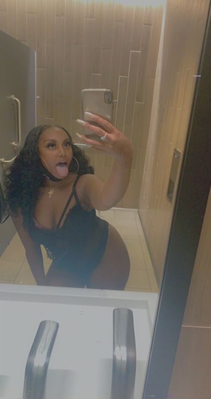 queenxxxtings OnlyFans picture
