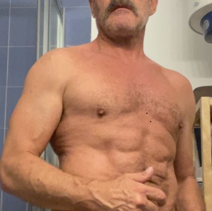 superdaddyxl OnlyFans picture