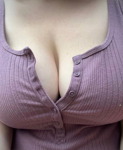 sophieexoticvip OnlyFans picture