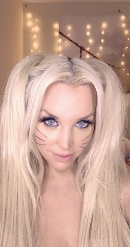 blondiefesser OnlyFans picture