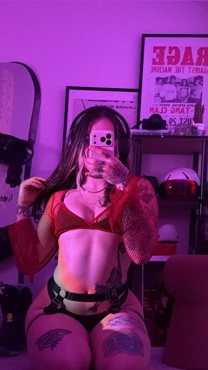 leeonathevixen OnlyFans picture