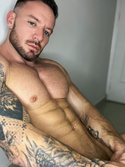 holdenhuntxx OnlyFans picture