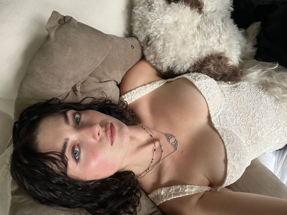 olivia19988 OnlyFans profile picture