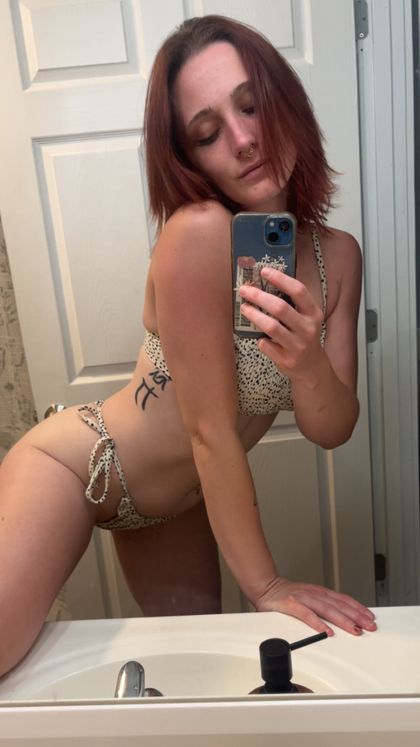 lil.red.rose OnlyFans picture