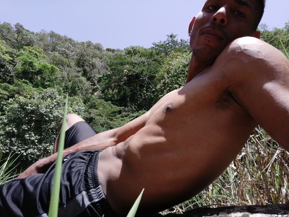 noelherriz_25 OnlyFans profile picture