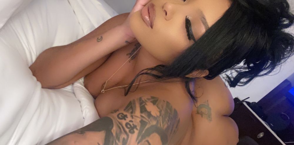 eeelllzzz OnlyFans profile picture