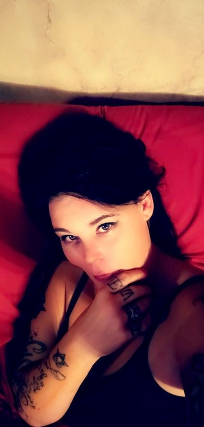 chrystalyn OnlyFans picture