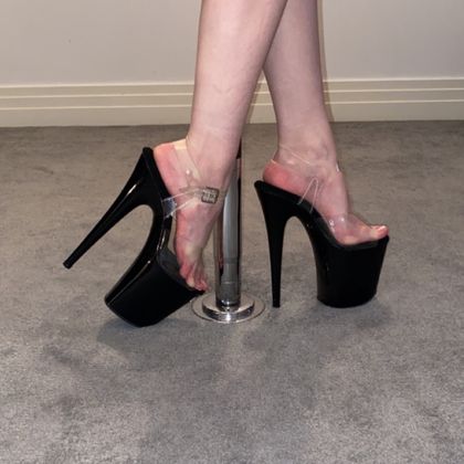 theshoesontheothersl-t OnlyFans picture