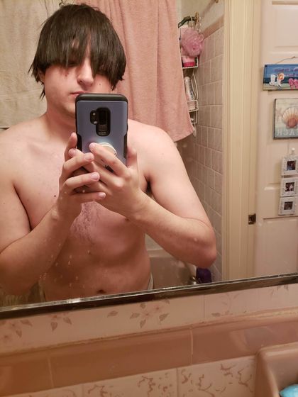 icesickle12 OnlyFans picture