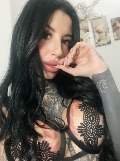 aradya OnlyFans picture