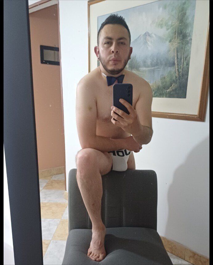 alexandro21 OnlyFans profile picture